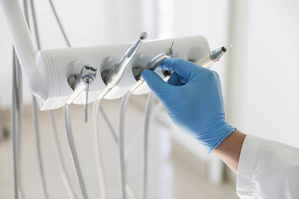 Professional Tooth Extraction technician working in Humble, TX